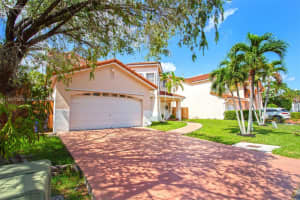 15632 Sw 109th Ter, Miami