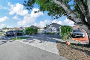 3135 W 72nd Ter Hialeah, FL 33018 - MLS#A11890744