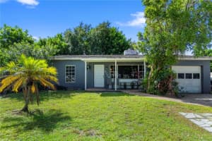 5724 Mckinley St, Hollywood
