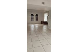 5245 Nw 112th Ave 3 Doral, FL 33178 - MLS#A11890792