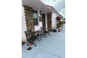 102 W 27th St Hialeah, FL 33010 - MLS#A11890805