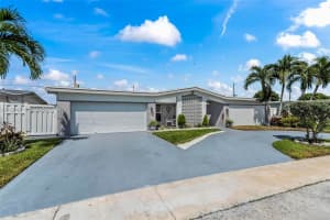 9201 Nw 21st Mnr Sunrise, FL 33322 - MLS#A11890817