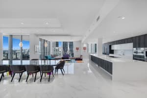 851 Ne 1st Ave 4401/4402 Miami, FL 33132 - MLS#A11890830