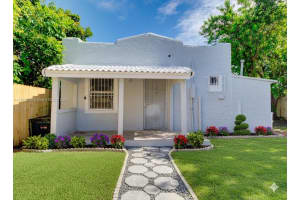 1845 Nw 55th St, Miami