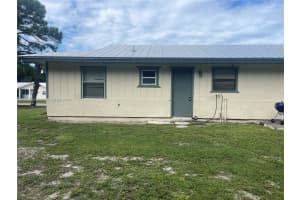 819 King Orange Dr 819 Fort Pierce, FL 34982 - MLS#A11890865