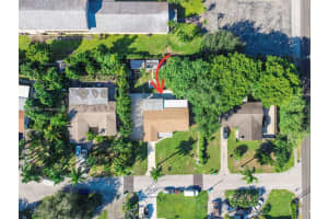 4871 Sw 36th Ct, Pembroke Park