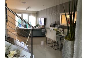 10422 Nw 64th Ter Doral, FL 33178 - MLS#A11890876