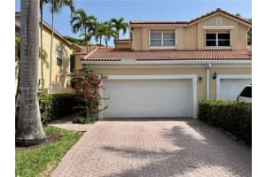 3441 Ne 210th Terrace, Aventura