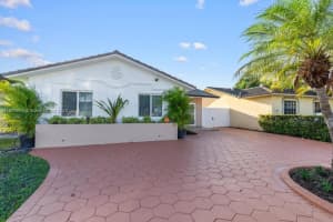 1112 Sw 138th Pl Miami, FL 33184 - MLS#A11890888