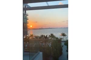 650 Ne 32nd St Bh7, Miami