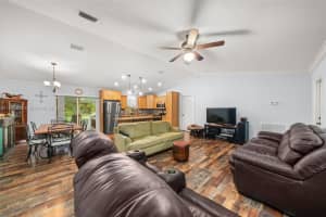 112 Bimini St Ne Lake Placid, FL 33852 - MLS#A11890920