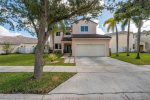 925 Briar Ridge Rd Weston, FL 33327 - MLS#A11890923