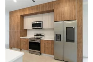 843 Sw 29th St 843 Fort Lauderdale, FL 33315 - MLS#A11890936