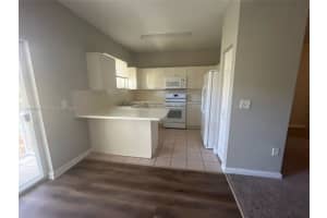 2731 Ne 3rd Dr 203 Homestead, FL 33033 - MLS#A11890939