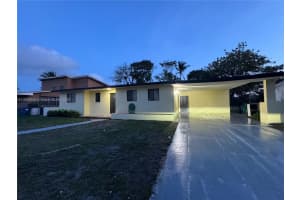 1220 Nw 180th Ter, Miami Gardens