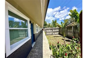 1201 Ne 5th Ave 4 Fort Lauderdale, FL 33304 - MLS#A11890965