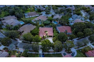 523 Stonemont Dr Weston, FL 33326 - MLS#A11890997