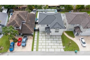 8248 Nw 195th Ter Hialeah, FL 33015 - MLS#A11891003