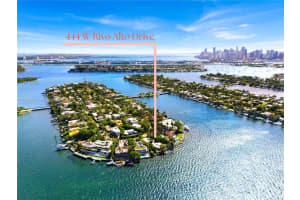 444 W Rivo Alto Dr, Miami Beach