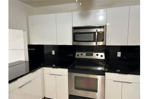 9430 Live Oak Pl 404 Davie, FL 33324 - MLS#A11891064