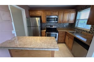 8500 Sunrise Lakes Blvd 303 Sunrise, FL 33322 - MLS#A11891075