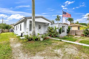 110 Ne 9th Ct Homestead, FL 33030 - MLS#A11891105