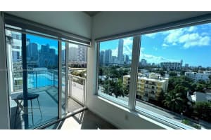 10 Sw South River Dr 811, Miami