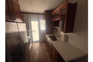 2208 Bay Dr 8 Miami Beach, FL 33141 - MLS#A11891119