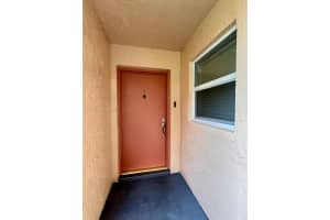 13701 Kendale Lakes Cir B-111 Miami, FL 33183 - MLS#A11891159
