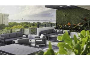 11200 Biscayne Blvd , Miami, FL 33181 - MLS#A11891177