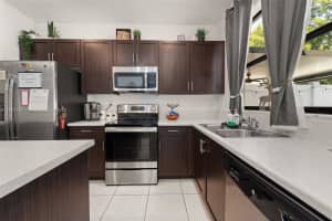 10483 W 32nd Ln 10483 Hialeah, FL 33018 - MLS#A11891180