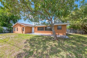 10108 S Windtree Ln S Boca Raton, FL 33428 - MLS#A11891185