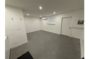 4300 Nw 3rd Ct 1 Plantation, FL 33317 - MLS#A11891196