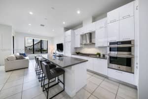 8120 Nw 43rd St Doral, FL 33166 - MLS#A11891202