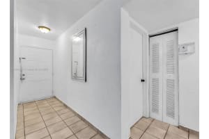 4655 Palm Ave 204 Hialeah, FL 33012 - MLS#A11891217