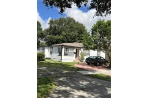 61 Truxton Dr, Miami Springs 61 Truxton Dr, Miami Springs