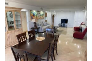 5005 Collins Ave 411 Miami Beach, FL 33140 - MLS#A11891239