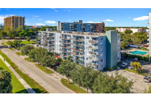 12500 Ne 15th Ave 105, North Miami