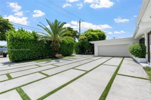 2115 Keystone Blvd North Miami, FL 33181 - MLS#A11891306