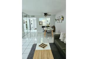 4249 S Carambola Cir S 2698 Coconut Creek, FL 33066 - MLS#A11891403