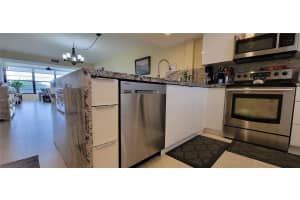 1530 Whitehall Dr 405 Davie, FL 33324 - MLS#A11891414