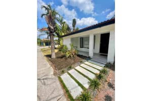 1760 Ne 13th St, Fort Lauderdale