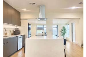 1760 Ne 13th St Fort Lauderdale, FL 33304 - MLS#A11891431