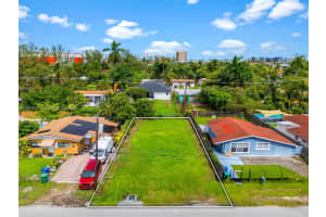 1453 Ne 117th St Miami, FL 33161 - MLS#A11891437