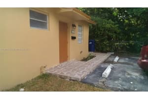 18223 Oleta Dr 18223 North Miami Beach, FL 33160 - MLS#A11891465