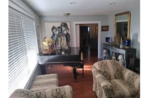 2100 N 54th Ave Hollywood, FL 33021 - MLS#A11891474
