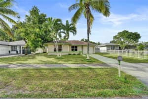 4130 Sw 26th St West Park, FL 33023 - MLS#A11891485