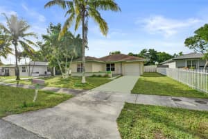 4130 Sw 26th St West Park, FL 33023 - MLS#A11891485