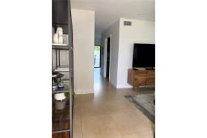 5555 Ludlam Rd 25 South Miami, FL 33155 - MLS#A11891493