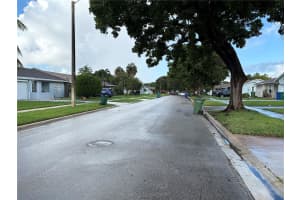 5442 S Lakewood Cir S D Margate, FL 33063 - MLS#A11891530